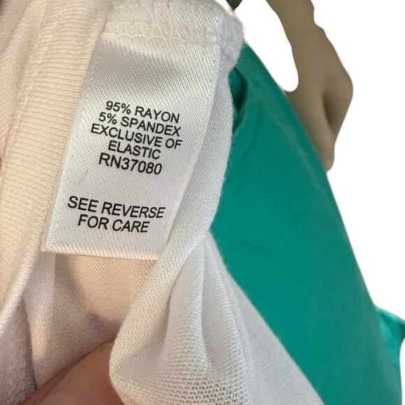 CATO Top Size 26/28 in White - Picture 9 of 10